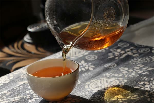 普洱茶储藏多少年能算是老茶呢(分析)